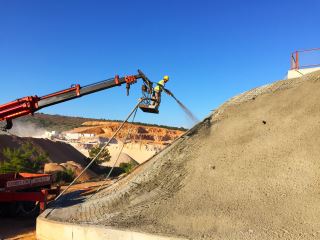 Batıbeton Germiyan Hazır Beton Santrali - Şev Koruma Amaçlı Püskürtme Beton Uygulaması